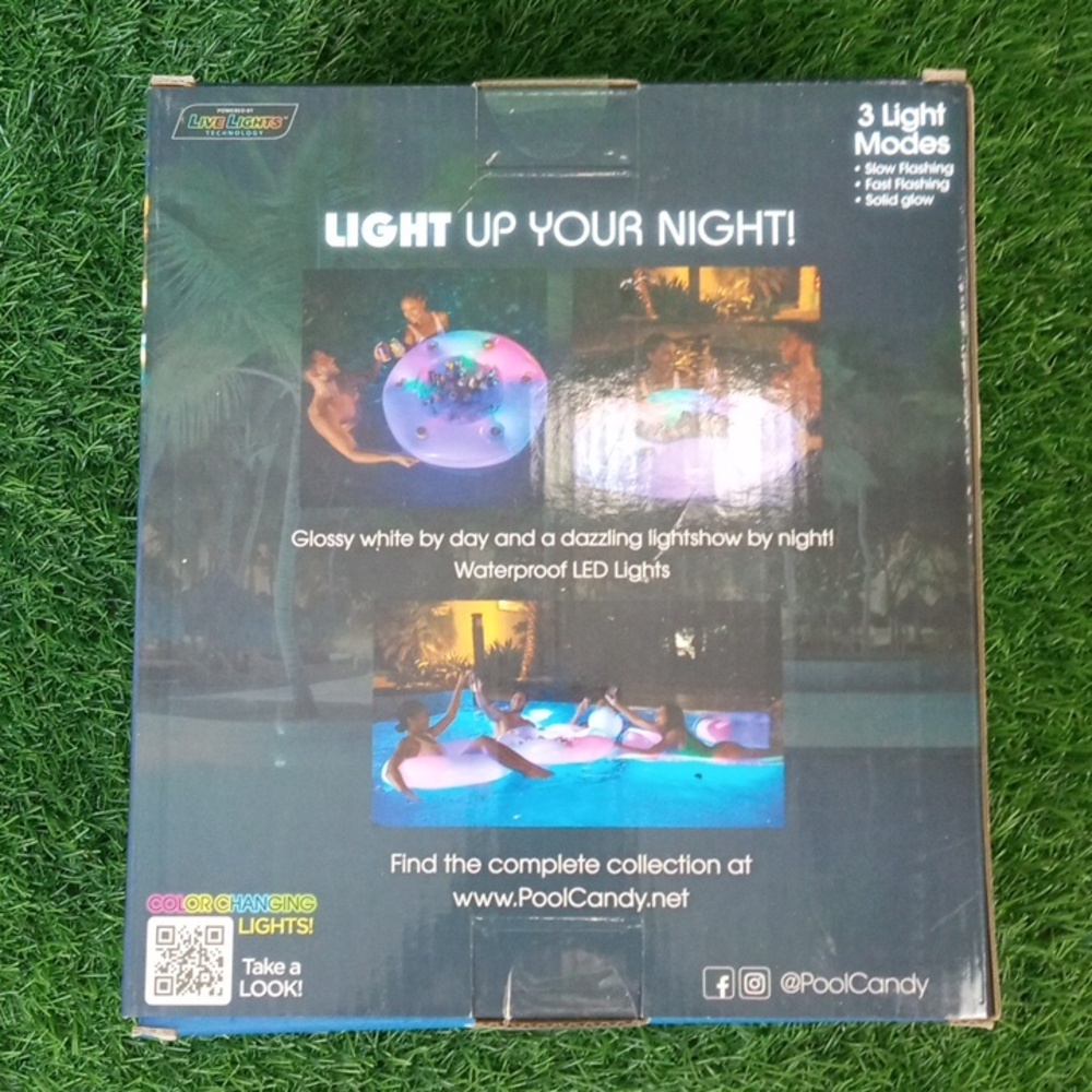 ⛱️ PoolCandy Illuminated LED Floating Bar - Color Changing - Picture 4 of 5